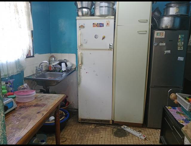 3 BEDROOM FREEHOLD FOR SALE IN PANORAMA GARDENS